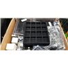 Image 3 : 2 BOXES OF JEWELRY DISPLAYERS