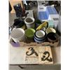 Image 2 : 9 CERAMIC POTS, SPRAYER, SEED CONTAINER AND 10 POT POTS