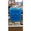 Image 2 : 3 ICE/WATER JUGS