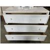 Image 2 : 3 DRAWER RATTAN FRONT DRESSER