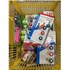 Image 2 : BASKET WITH PEELER, MASHER KITCHEN UTENCILS, DRAIN PLUGS, PIZZA CUTTER, BAG CLIPS AND MORE