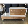 Image 1 : MCM STEPDOWN DRESSER