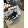 Image 2 : JANOME SEWING MACHINE