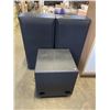 Image 1 : 2 PIONEER FLOOR SPEAKERS AND SIGNATURE SERIES 100W SUBWOOFER
