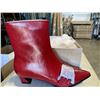 Image 5 : 5 PAIRS OF WOMENS BOOTS, SIZE 7 AND 7.5