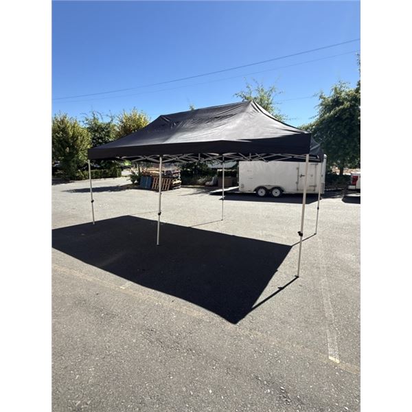 BRAND NEW 10X20FT COMMERCIAL EASY UP SHELTER, BLACK TOP, EASY UP AND DOWN, WITH CARRY BAG RETAIL $79