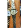 Image 2 : 3 WATCHES, LOUIS VUITTON, GIVENCHY, AND PIERRE CARDIN, UNVERIFIED