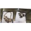 Image 3 : 8 NECKLACES