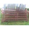 Image 1 : 11 Metal Corral Panels 10ft 