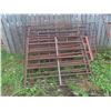 Image 2 : 9 Metal Corral Panels 6ft - 9ft  *Only 1 Has a Walk Through Gate 