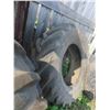 Image 2 : 18.4-30 Tractor Tire 