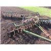Image 2 : John Deere 10ft Tandem Light Disc 