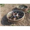 Image 2 : 2 John Deere BR Rear Steel Wheels 