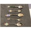 Image 4 : A Collection of 10 Silver Spoons