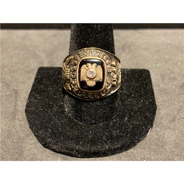 Large 10kt Gold Ring
