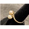 Image 2 : 10kt Gold and Pearl Ring