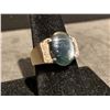 Image 2 : 10kt Gold Ring With Labradorite and Diamonds
