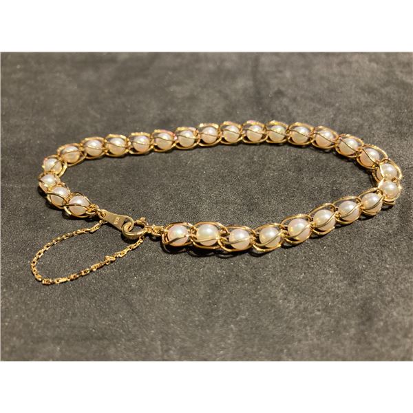 18kt Gold and Pearl Bracelet