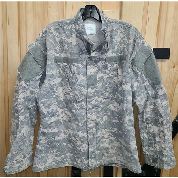 ACU Camo Battledress Top - US MIlitary Medium x 3 Shirts