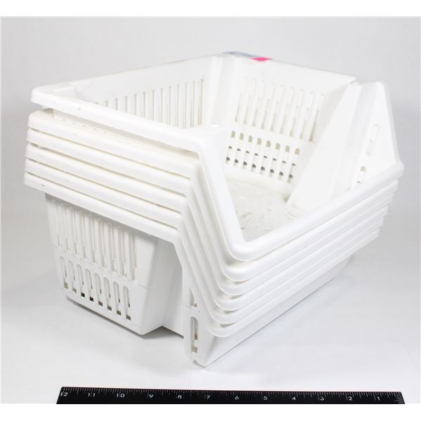 STACK OF 6 ORGANIZERS