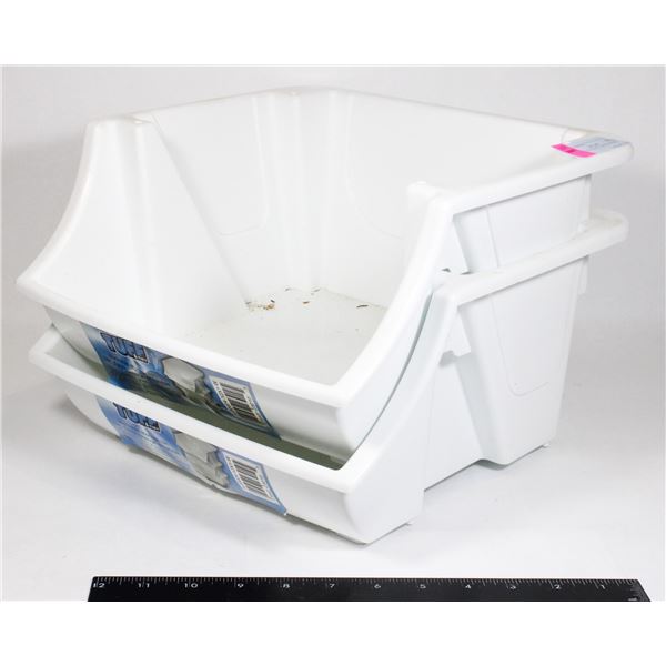 TWO STACKABLE ORGANIZERS