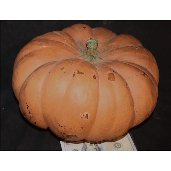 DARK SHADOWS PUMPKIN FROM COLLINWOOD YARD