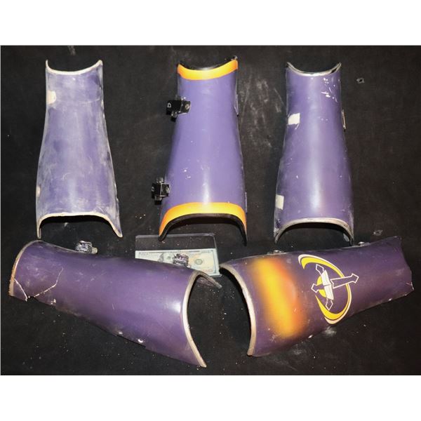 ZZ SUPER HERO GAUNTLET ARMOR LOT OF 5