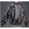 Image 2 : DALLAS YEAR 12 PRODUCER JACKET CAST & CREW GIFT