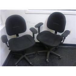 BLACK ROLLABOUT OFFICE CHAIRS