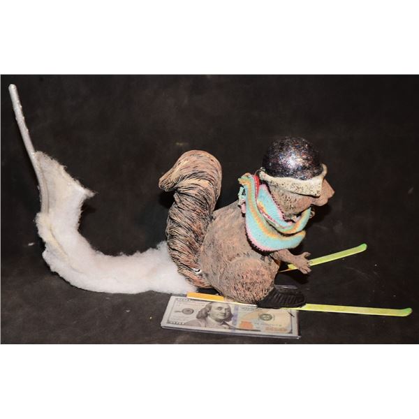 BIG BROTHER BENNY THE BB SQUIRREL SKIING WITH SNOW SCREEN MATCHED