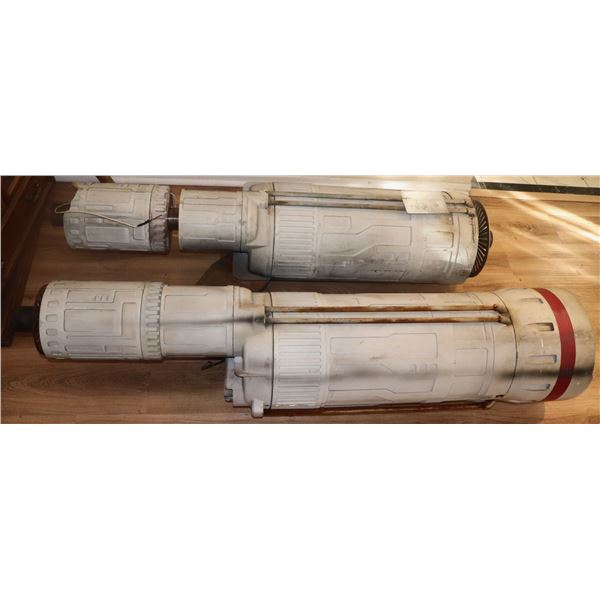 STAR WARS X-WING FIGHTER ENGINES LIFE SIZE FROM NISSAN ROGUE PROMOTION DAMAGED