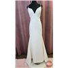 Image 1 : WEDDING GOWN : Size 10 : Justin Alexander : 44329 : Ivory