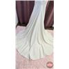 Image 9 : WEDDING GOWN : Size 10 : Justin Alexander : 44329 : Ivory