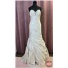 Image 1 : WEDDING GOWN : Size 10 : Allure : 8912 : Ivory