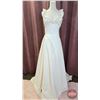Image 1 : WEDDING GOWN : Size 16 : Justin Alexander : 99233 "Bobbie" : Ivory/Nude