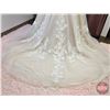 Image 9 : WEDDING GOWN : Size 18 : Jasmine : F221068 : Ivory/Vintage