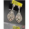 Image 2 : ACCESSORY : Earrings : Bridal Classics