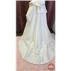 Image 7 : WEDDING GOWN : Size 22 : Allure : A1113 : Ivory/Nude