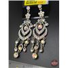 Image 2 : ACCESSORY : Earrings : Bridal Classics