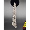 Image 3 : ACCESSORY : Earrings w/Stand : Bridal Classics