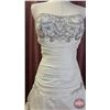 Image 2 : WEDDING GOWN : Size 8 : Wishes : MMB84 (2362) : Ivory/Silver