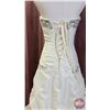 Image 7 : WEDDING GOWN : Size 8 : Wishes : MMB84 (2362) : Ivory/Silver
