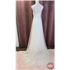 Image 6 : WEDDING GOWN : Size 10 : Alfred Angelo : 8548 : Ivory