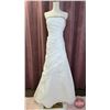 Image 1 : WEDDING GOWN : Size 12 : Allure : 8622 : Diamond White
