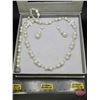 Image 1 : ACCESSORY : Necklace Set w/Back Piece : Bridal Classics : Pearl Accents