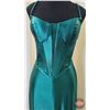 Image 2 : GRAD GOWN : Size 6 : Alyce Paris : 61950 : Emerald