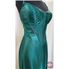 Image 3 : GRAD GOWN : Size 6 : Alyce Paris : 61950 : Emerald