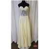 Image 1 : GRAD GOWN : Size 6 : Alyce Paris : 1853 : Light Yellow