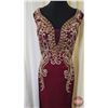 Image 2 : GRAD GOWN : Size 14 : Landa Splash : J752 : Burgundy