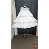 Image 2 : Hoop Skirt